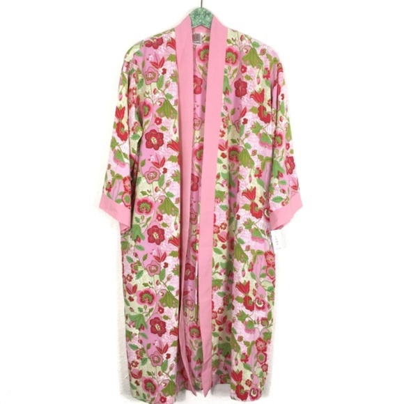 Natori Other - Cruz Natori Robe Small Floral NWT MISSING BELT